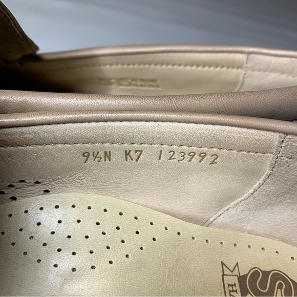 SAS Tan Beige Easy Slip On Toe Flats Women’s Size 9.5 N - Picture 10 of 14